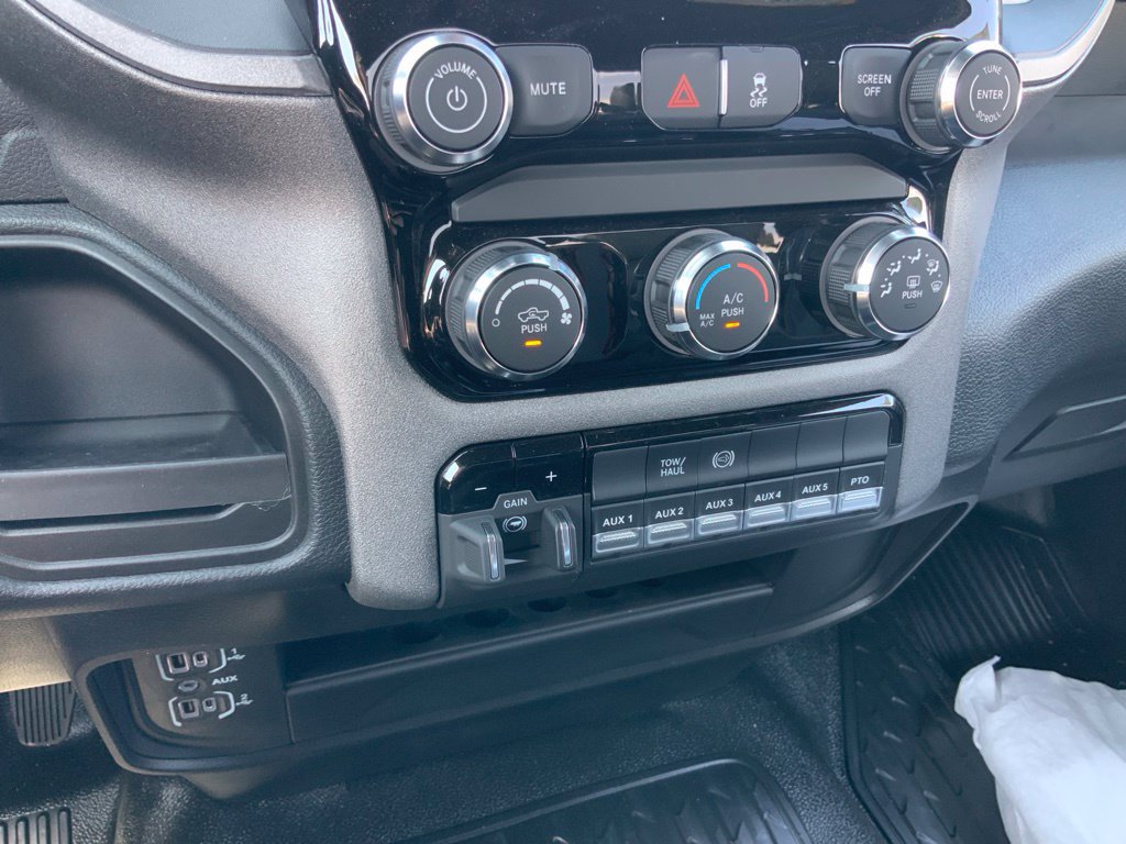 New 2026 RAM 4500 Tradesman w/ Chrome Appearance Group RWD image 19