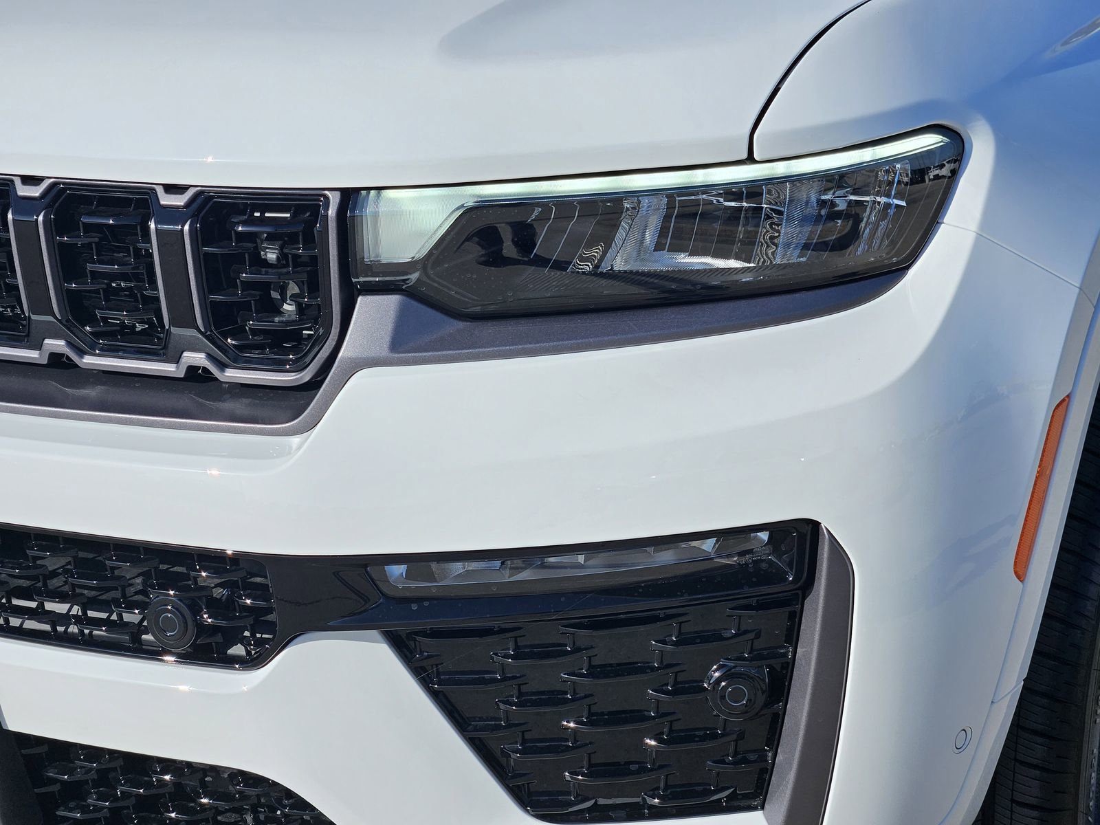 New 2026 Jeep Grand Cherokee L Summit image 10