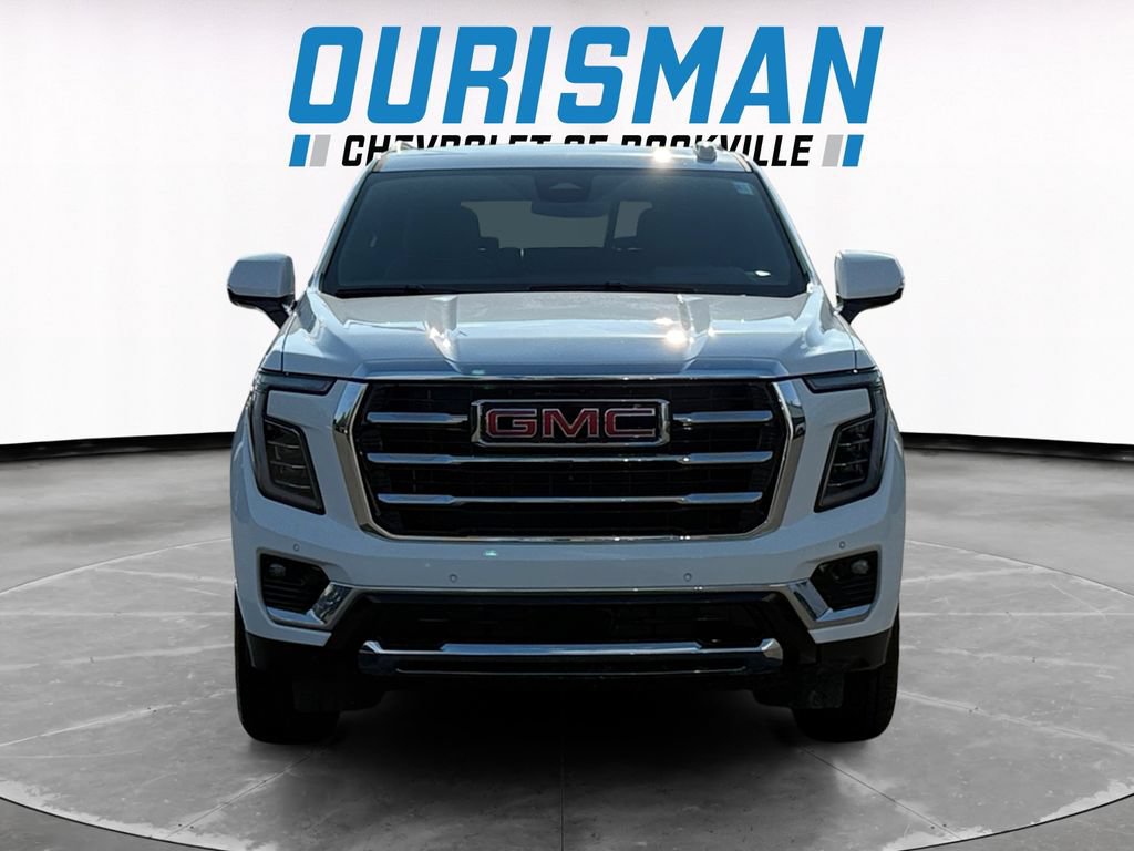 Used 2025 GMC Yukon Elevation AWD/4WD image 8