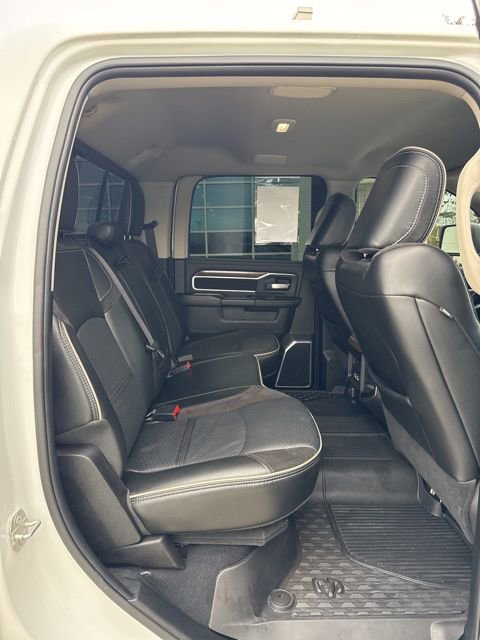 Used 2024 RAM 3500 Laramie AWD/4WD image 15