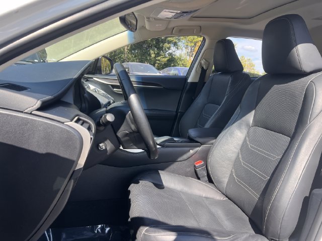 Used 2016 Lexus NX 200t FWD w/ Luxury Package image 13