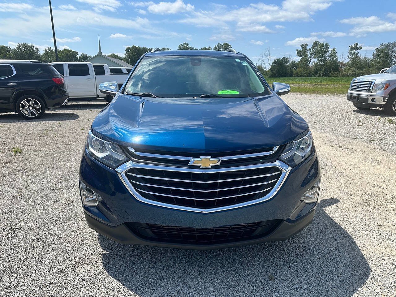 Used 2021 Chevrolet Equinox Premier w/ LPO, Floor Liner Package FWD image 9