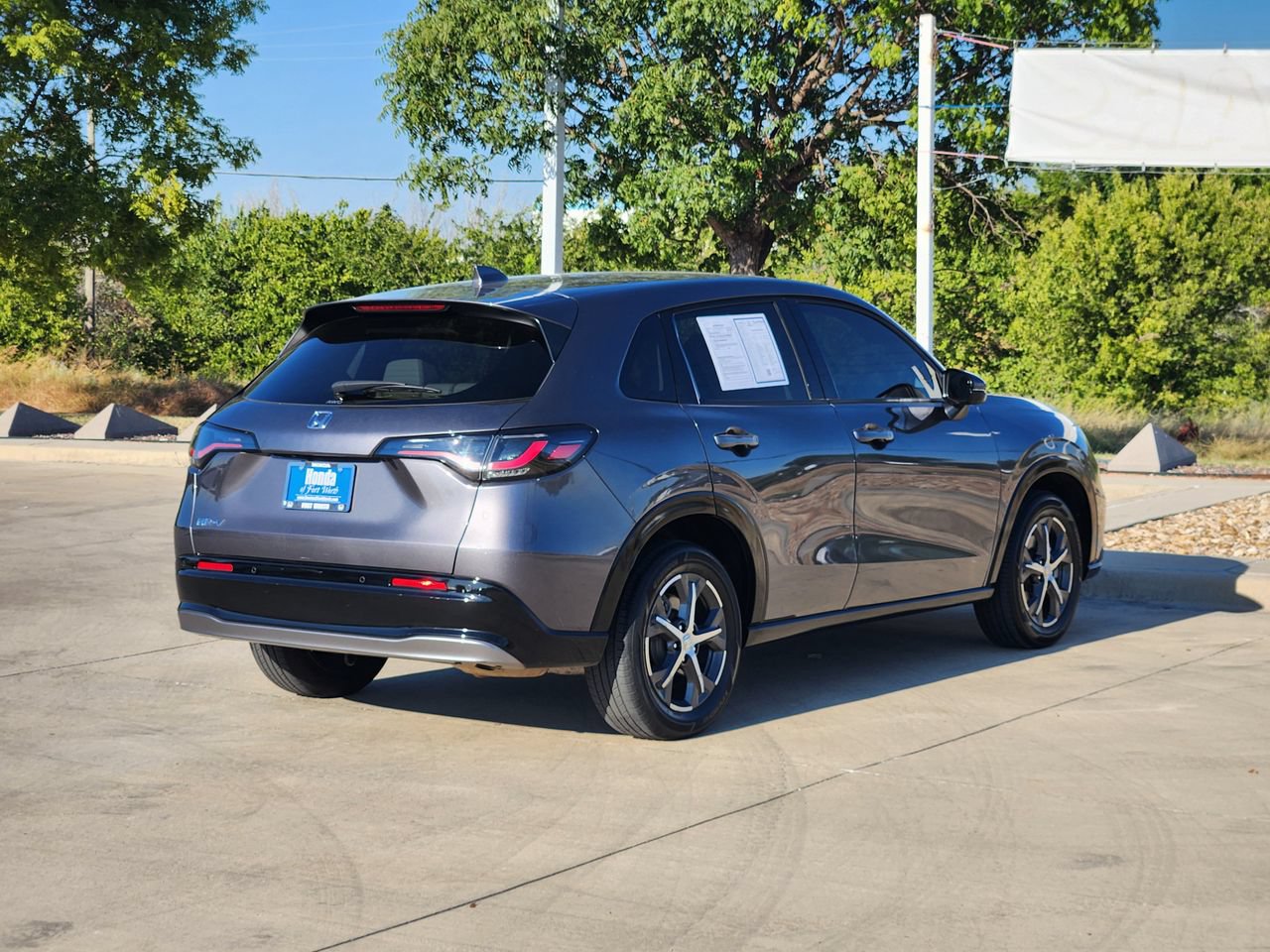 Certified 2024 Honda HR-V EX-L image 5