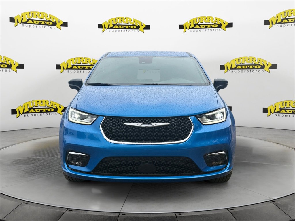 New 2026 Chrysler Pacifica Select image 8