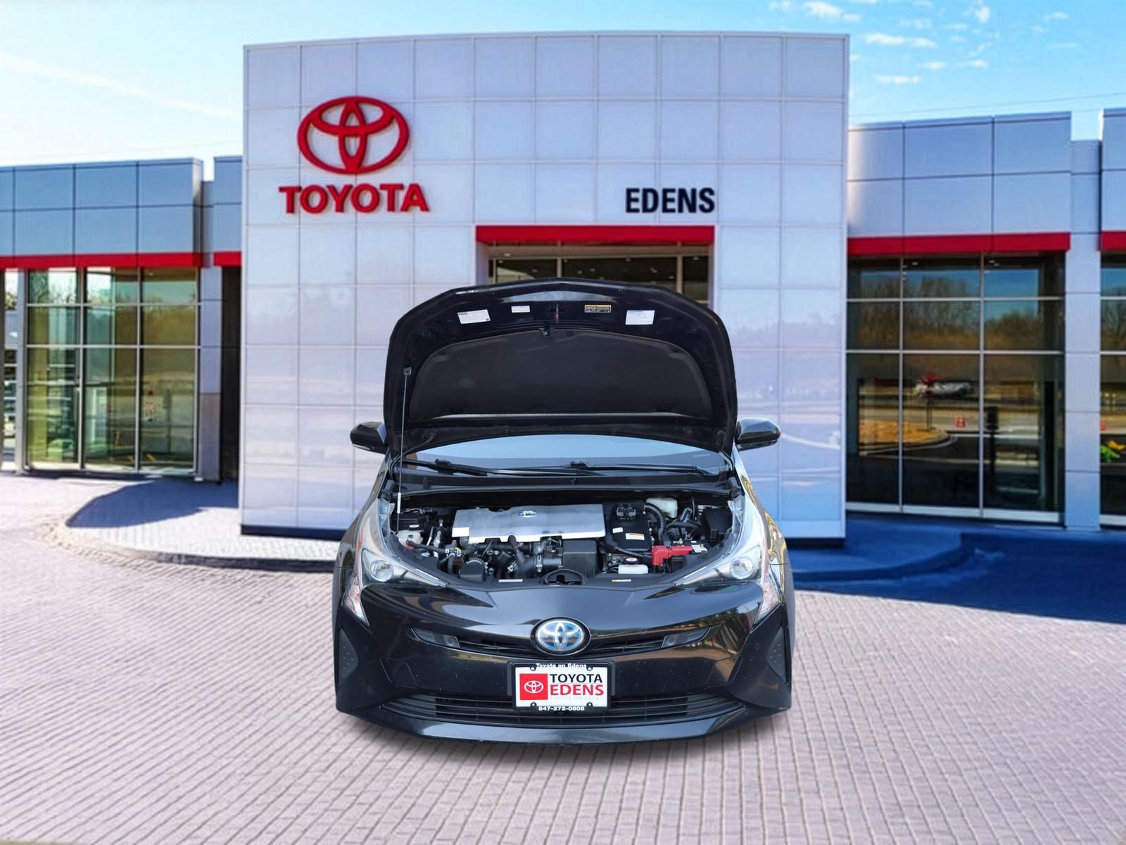 Used 2017 Toyota Prius Three FWD image 12