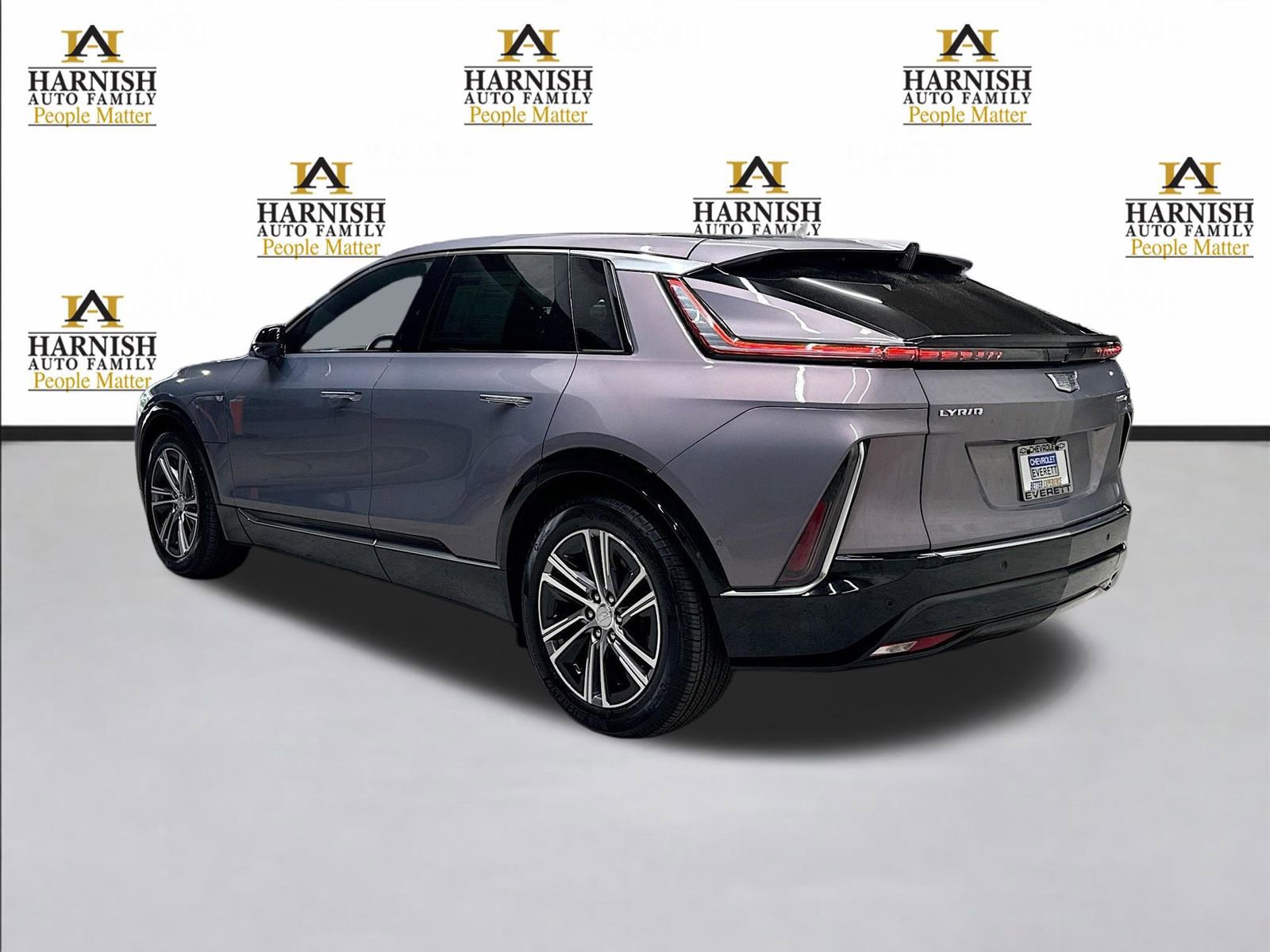 Used 2026 Cadillac Lyriq Premium Luxury AWD/4WD image 9