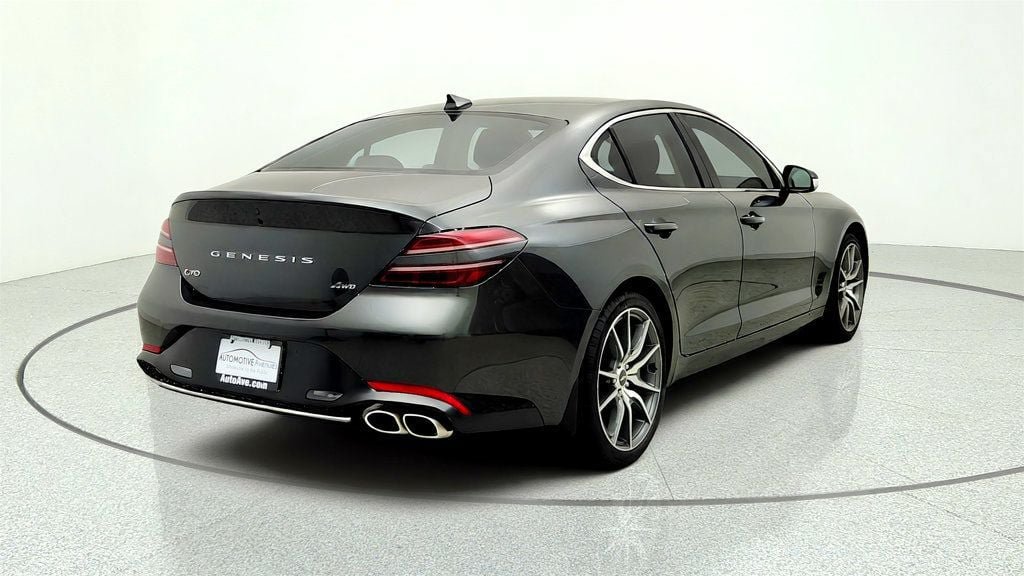 Used 2023 Genesis G70 2.0T AWD/4WD image 5