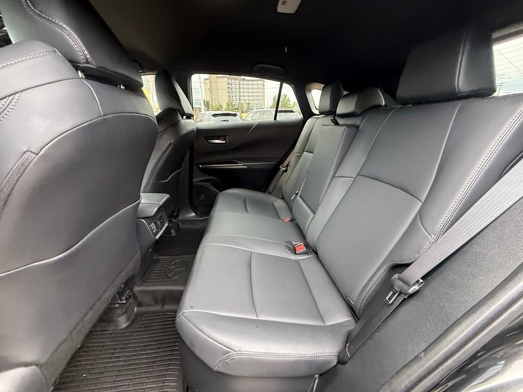 Certified 2024 Toyota Venza XLE AWD/4WD image 17