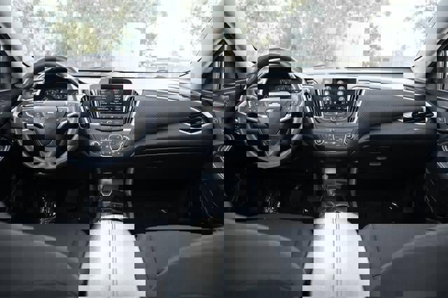 Used 2024 Chevrolet Malibu LT image 15