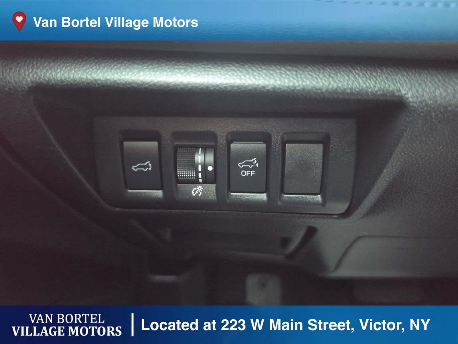Used 2021 Subaru Outback Touring AWD/4WD image 18