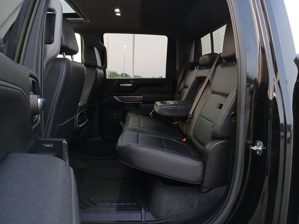 Used 2022 Chevrolet Silverado 3500 LTZ w/ LTZ Premium Package image 26