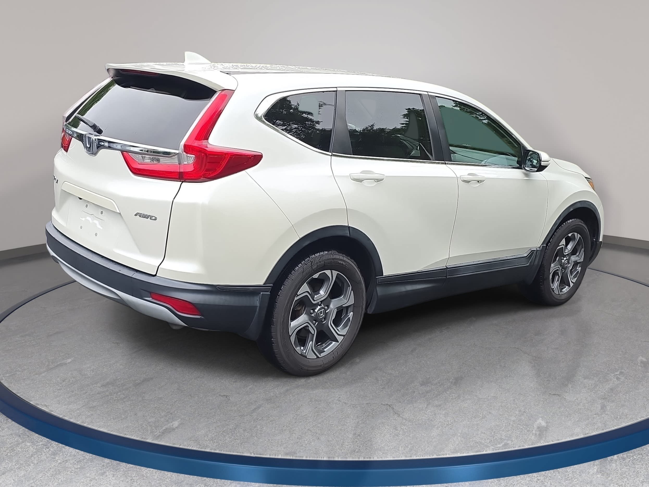 Used 2018 Honda CR-V EX image 5