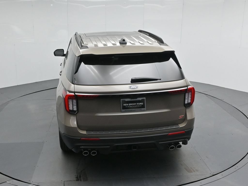 New 2026 Ford Explorer ST w/ Sun And Sound Package AWD/4WD image 42