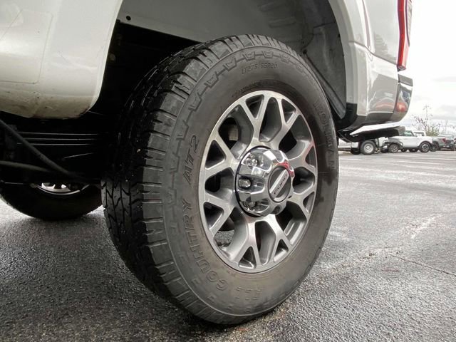 Used 2022 Ford F250 Lariat w/ Lariat Ultimate Package image 11