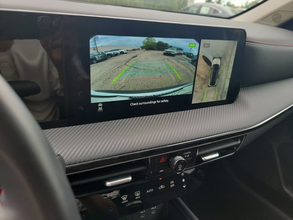Used 2025 Nissan Kicks SR AWD/4WD image 20