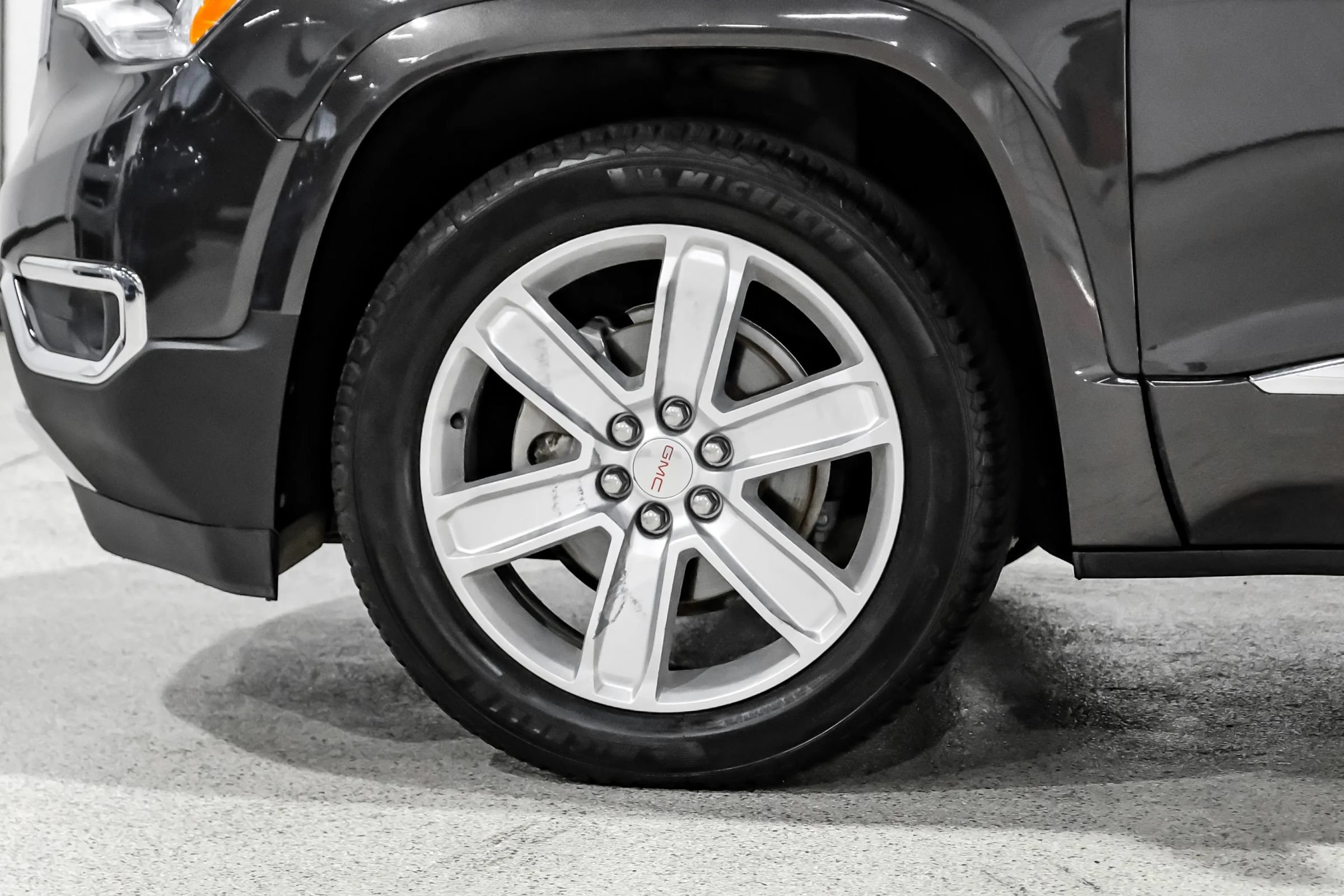 Used 2017 GMC Acadia Denali AWD/4WD image 53