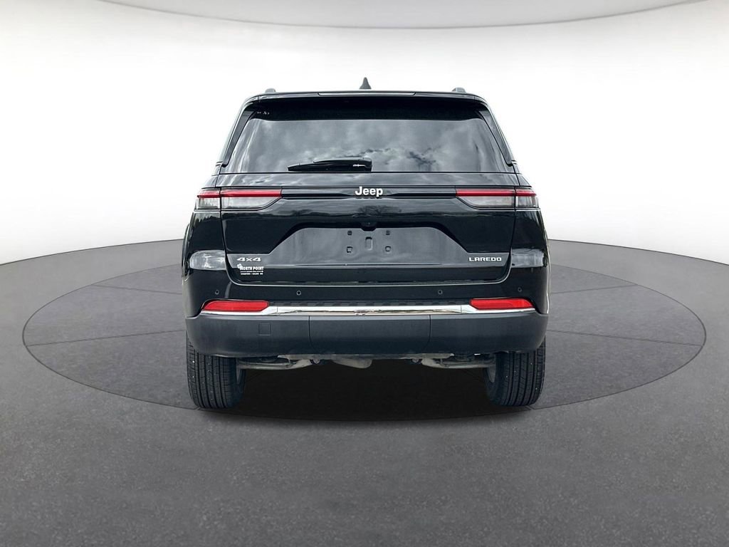Certified 2025 Jeep Grand Cherokee Laredo X w/ Trailer Tow Package image 4