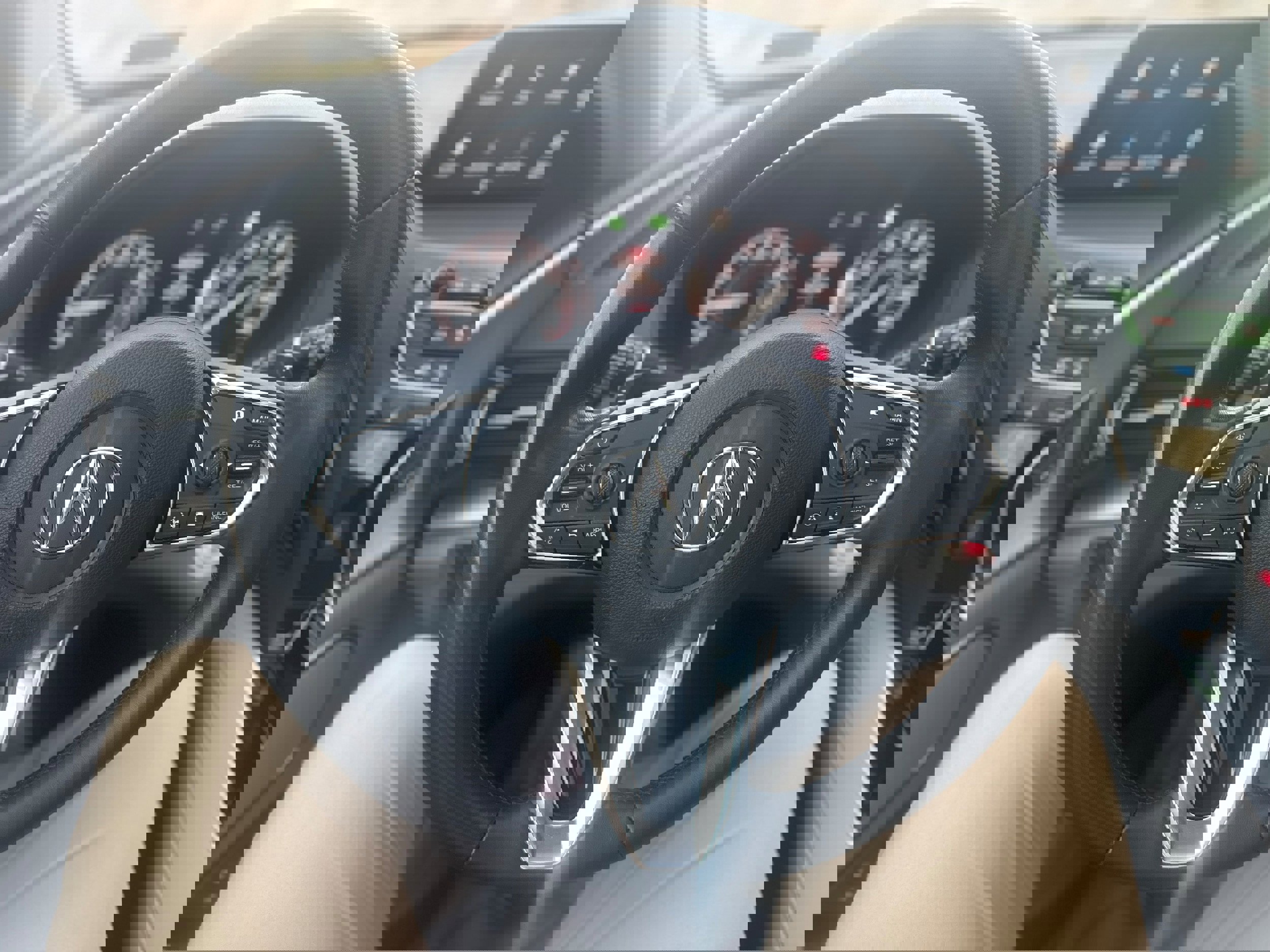 Used 2020 Acura RDX w/ Technology Package image 17