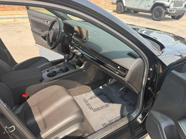 Used 2025 Honda Civic Sport image 34