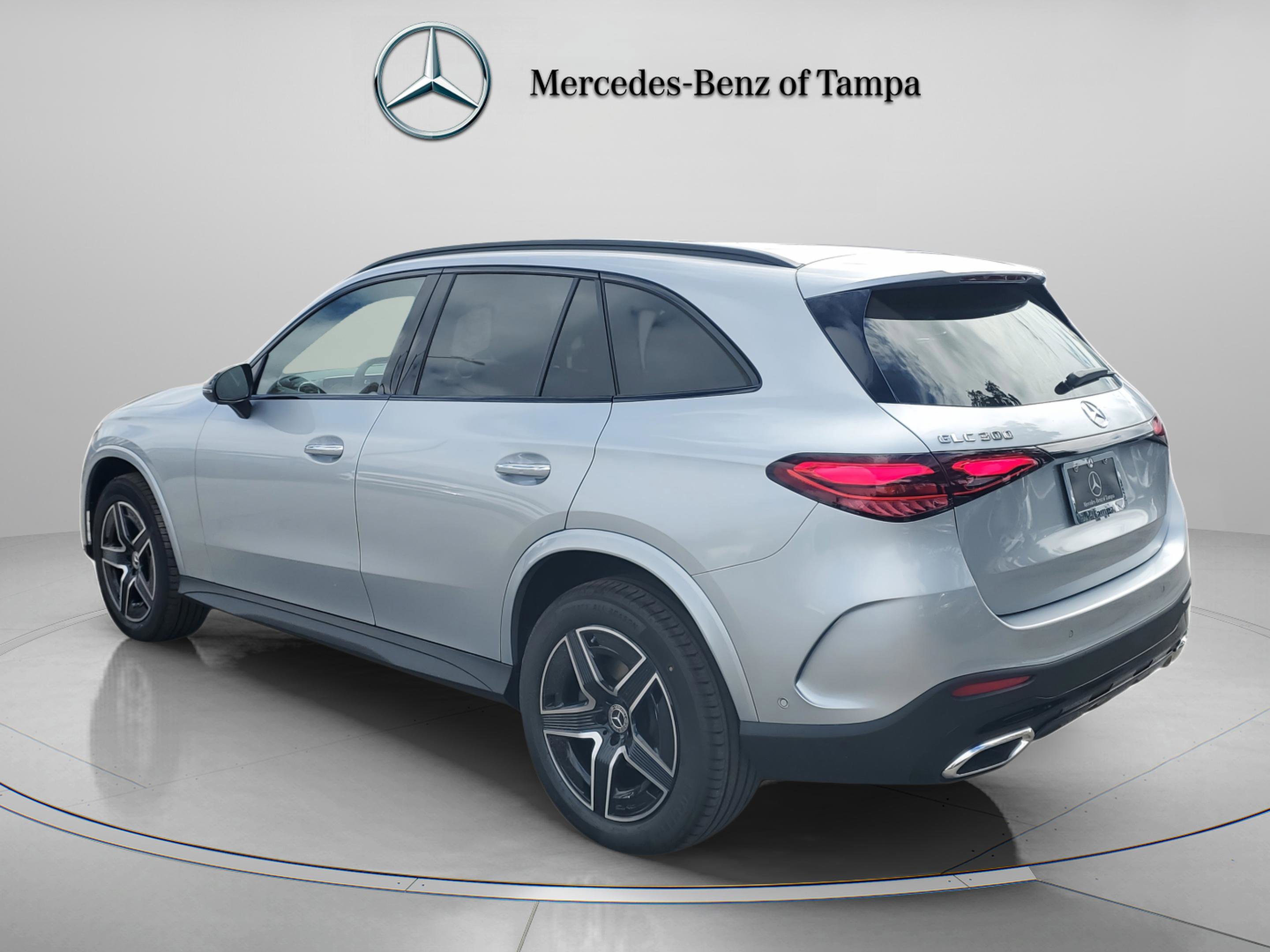 Certified 2026 Mercedes-Benz GLC 300 image 3