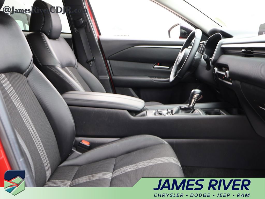 Used 2025 MAZDA CX-50 AWD 2.5 S w/ Preferred Package image 9