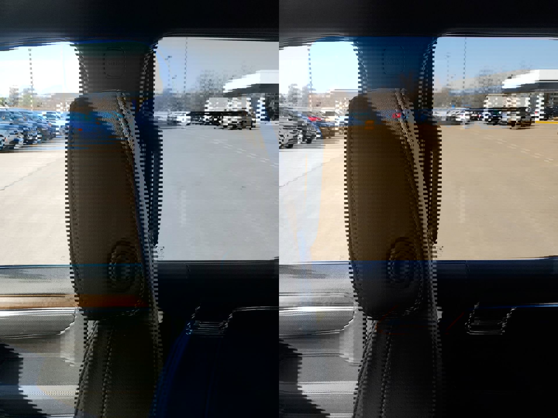 Used 2025 Chevrolet Silverado 1500 High Country w/ High Country Premium Package image 12