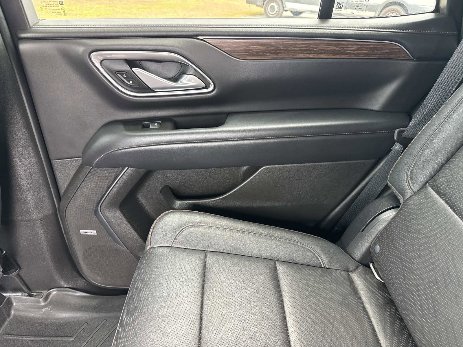 Used 2022 Chevrolet Tahoe High Country AWD/4WD image 18