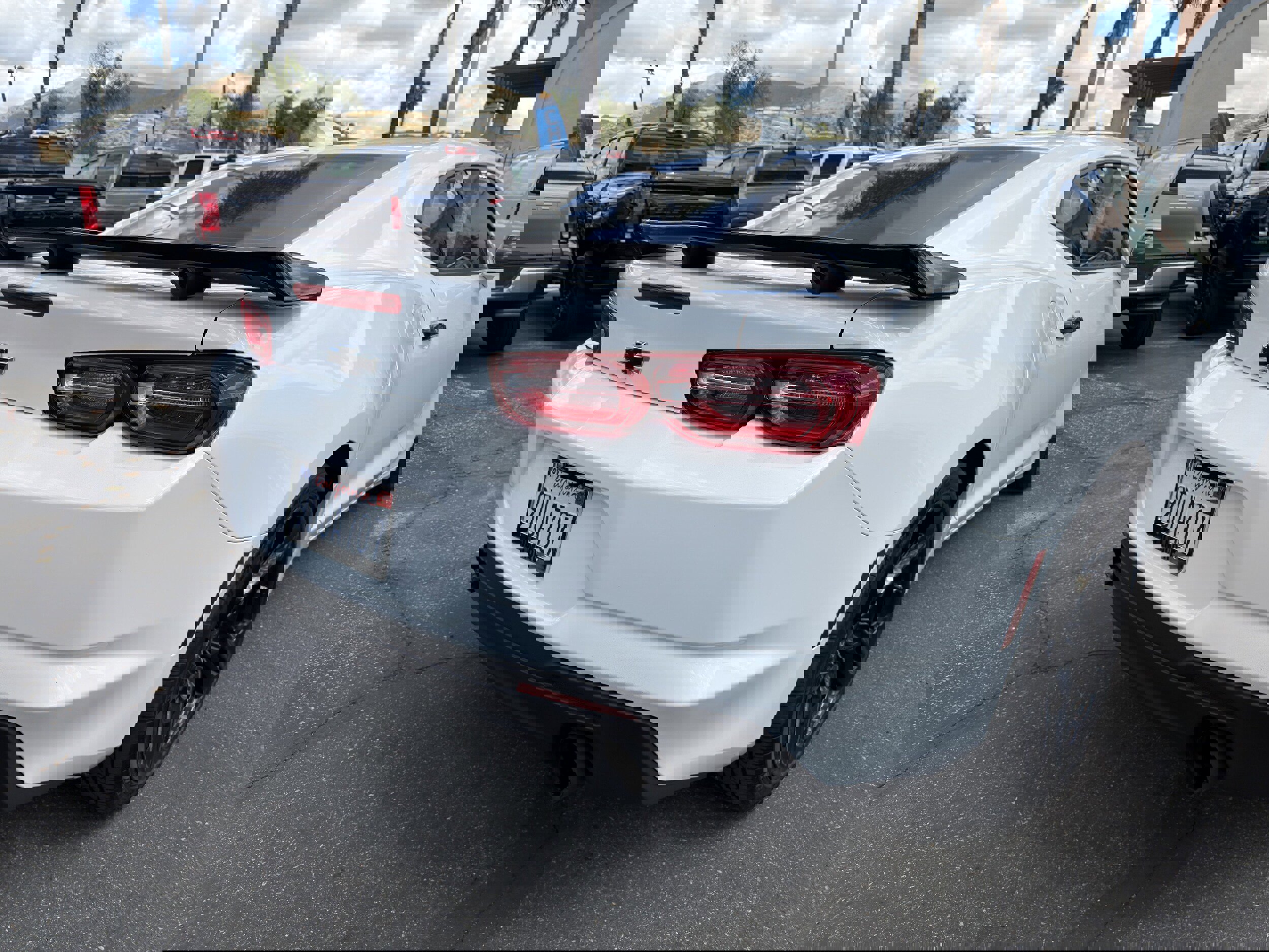 Used 2023 Chevrolet Camaro LT image 34