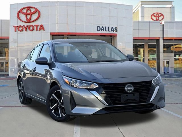 Used 2024 Nissan Sentra SV image 1