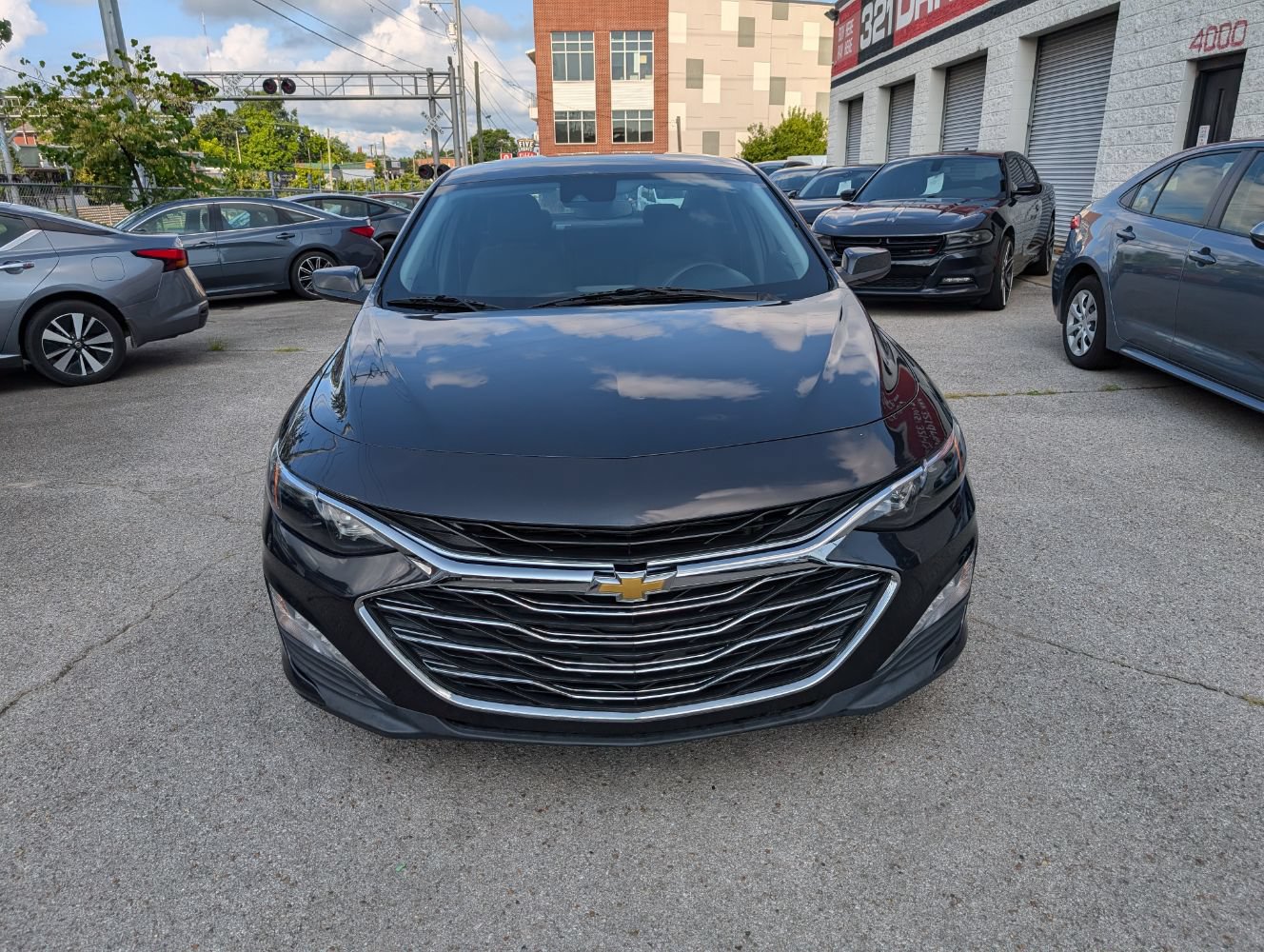 Used 2023 Chevrolet Malibu LT FWD image 4