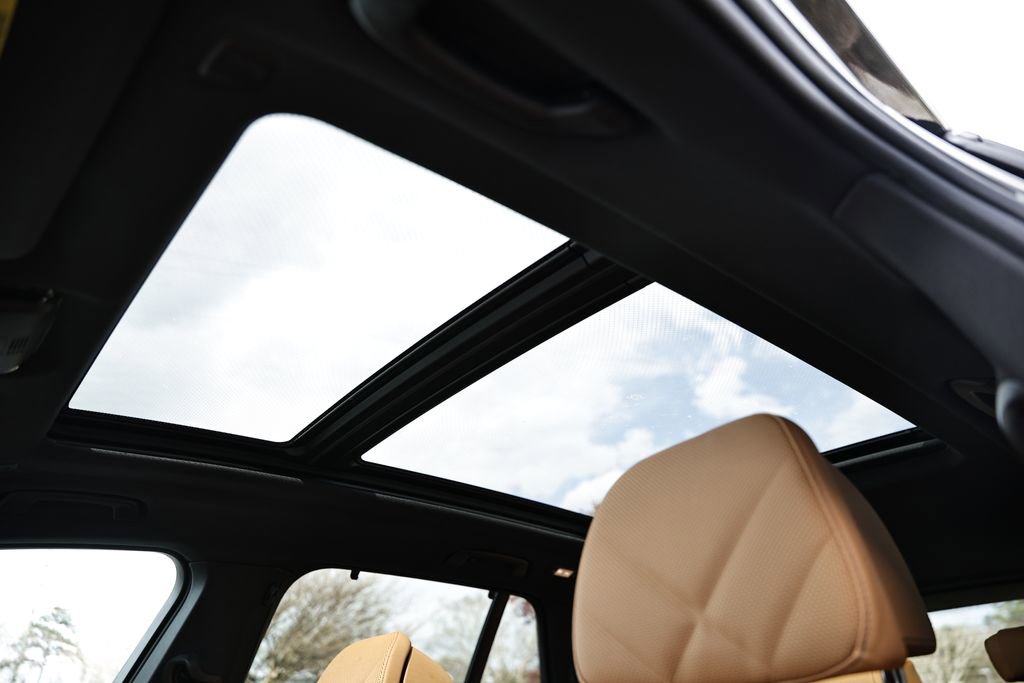 New 2026 BMW X5 xDrive50e w/ Executive Package AWD/4WD image 14