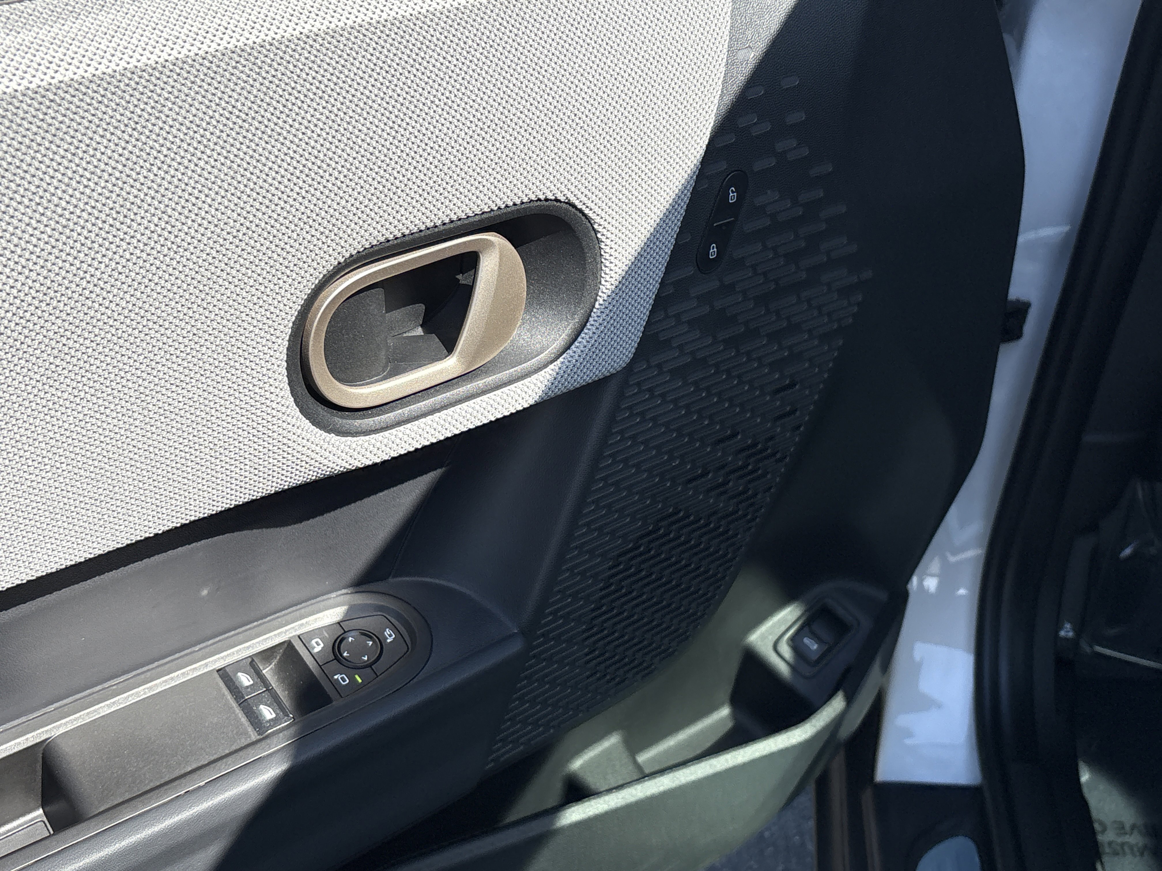 Used 2025 MINI Cooper S image 15