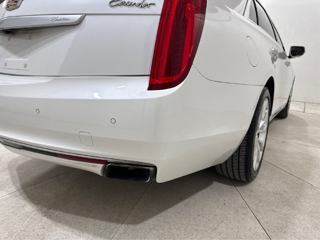 Used 2016 Cadillac XTS Luxury w/ Driver Awareness Package FWD image 21
