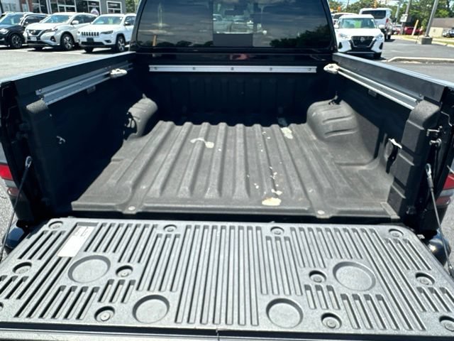 Used 2023 Nissan Frontier SV w/ SV Convenience Package AWD/4WD image 28