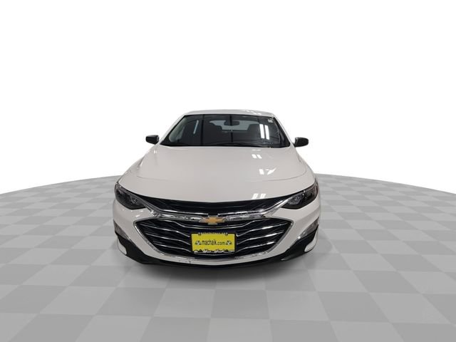 Used 2020 Chevrolet Malibu LS w/ LPO, Convenience Package 1 FWD image 3