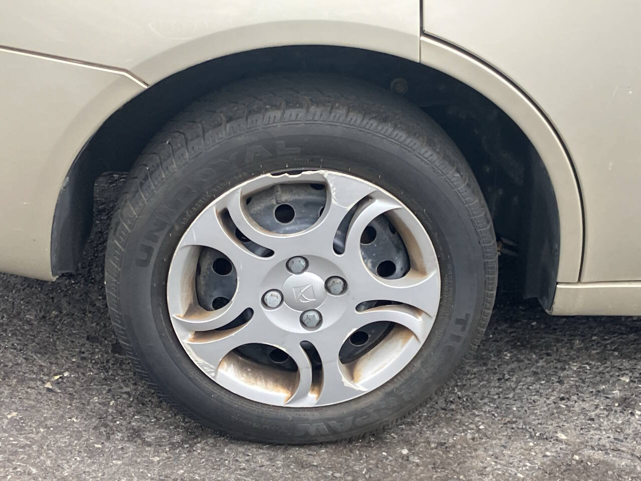 Used 2004 Saturn ION Level 2 FWD image 14