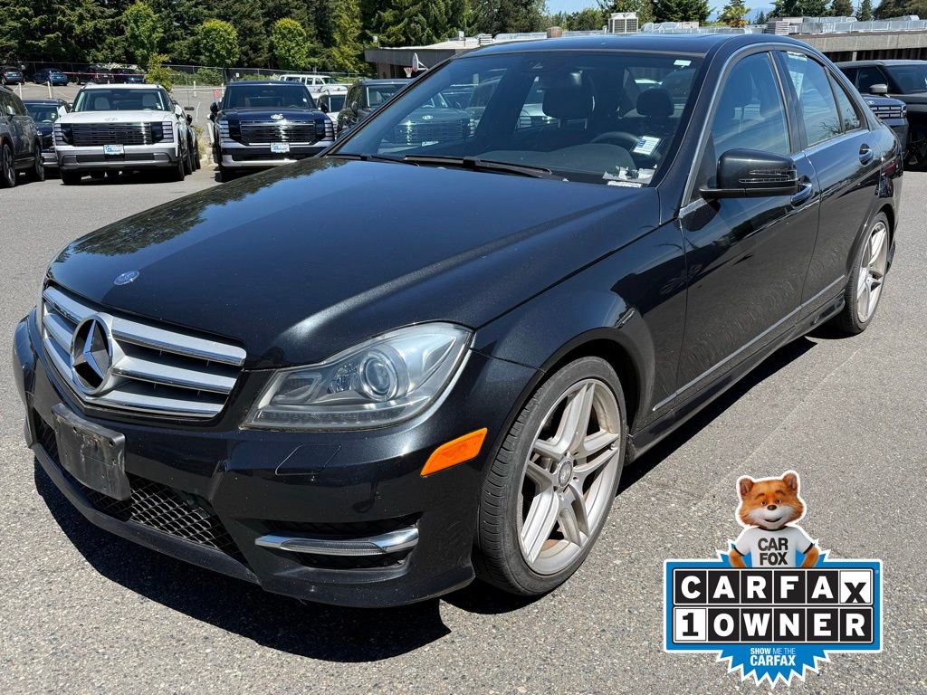 Used 2013 Mercedes-Benz C 300 4MATIC Sedan image 1