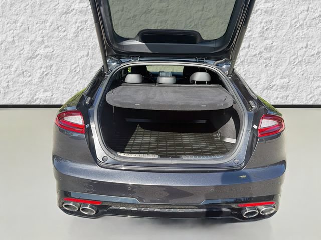 Used 2019 Kia Stinger GT2 AWD/4WD image 12
