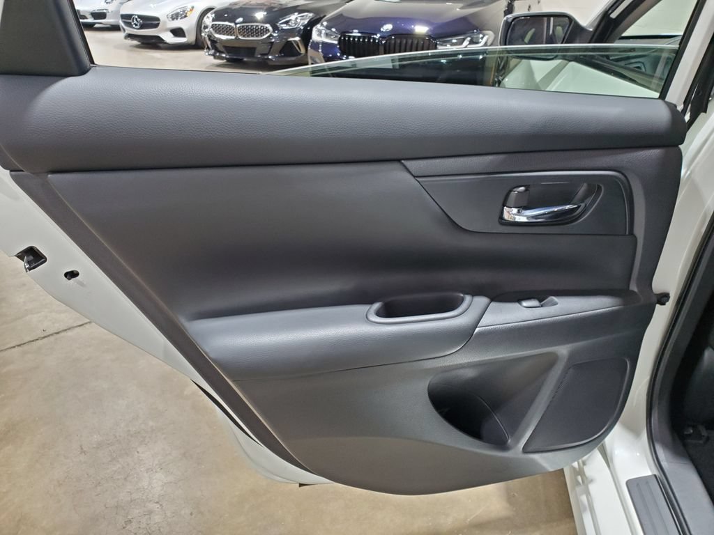 Used 2017 Nissan Altima 2.5 S w/ Power Driver Seat Package FWD image 23