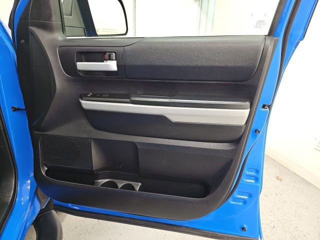 Used 2021 Toyota Tundra SR5 w/ SR5 Upgrade Package AWD/4WD image 34