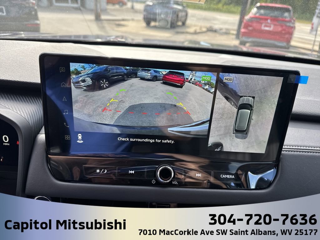 New 2025 Mitsubishi Outlander SEL image 27