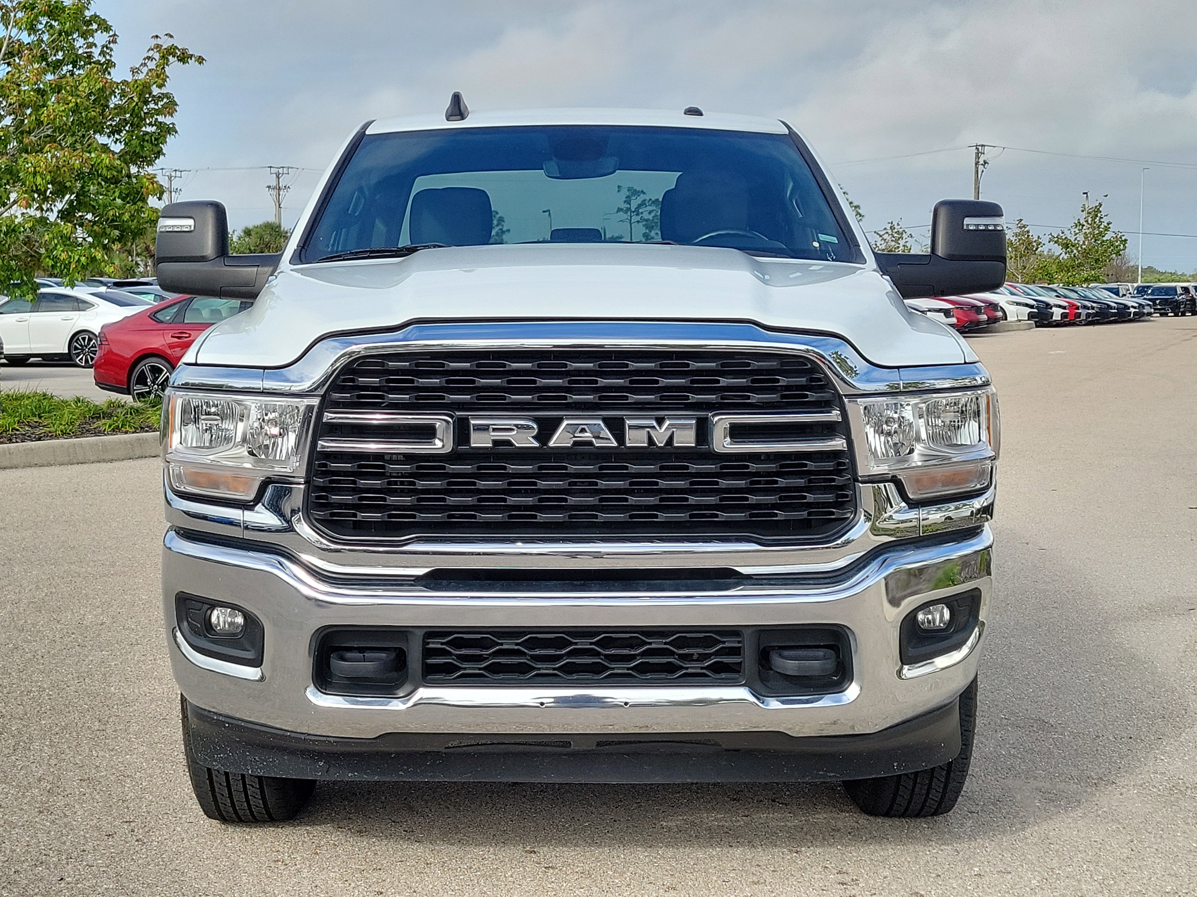 Used 2024 RAM 2500 Big Horn video 2