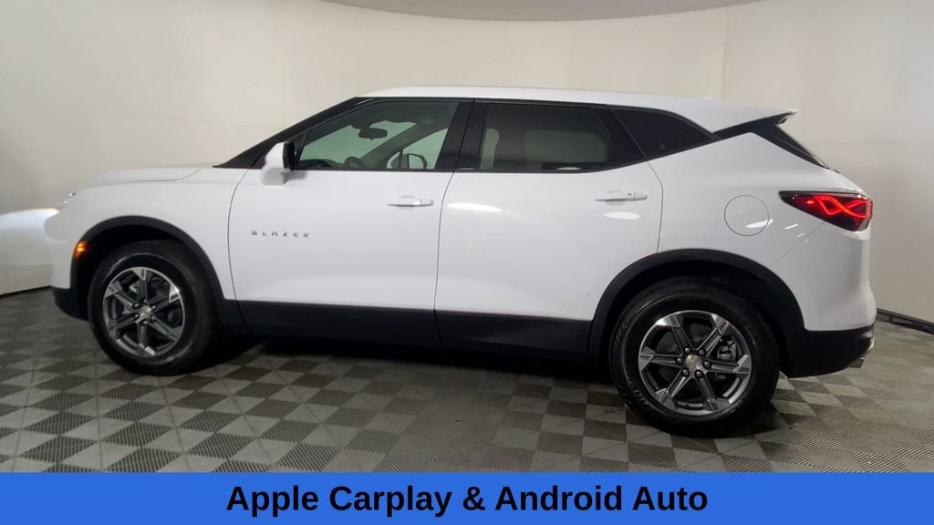 Certified 2025 Chevrolet Blazer LT w/ LPO, Cargo Package image 7