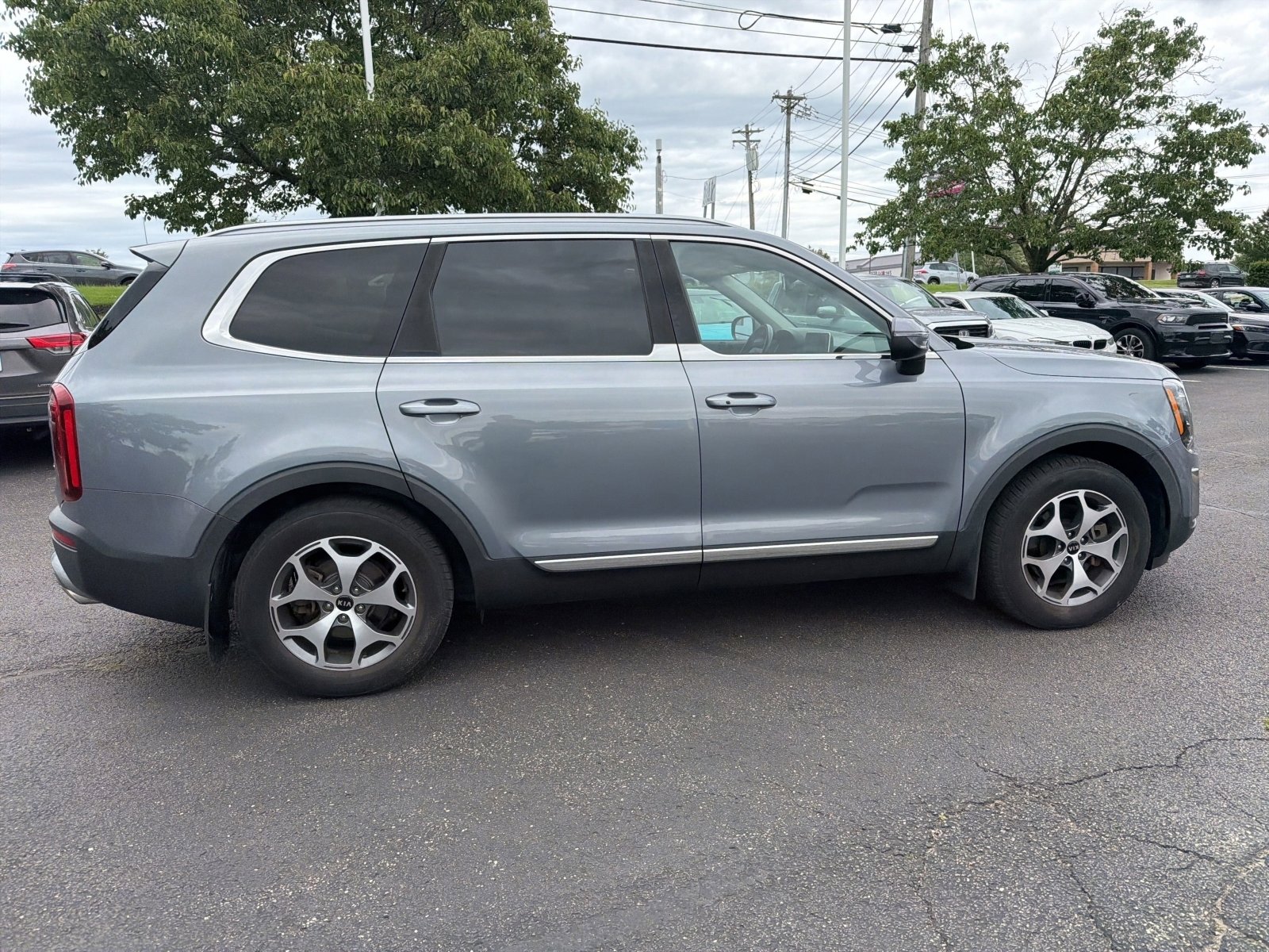 Used 2020 Kia Telluride EX AWD/4WD image 32