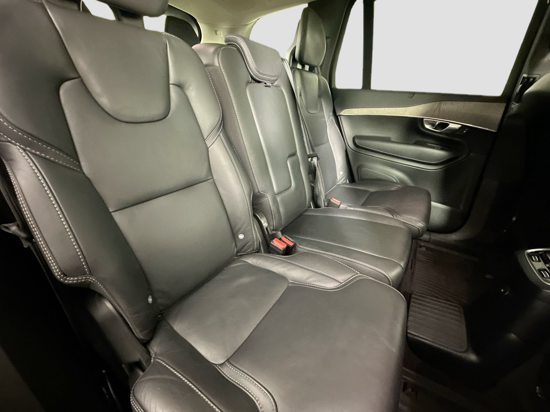 Used 2021 Volvo XC90 T8 Inscription Expression AWD/4WD image 30