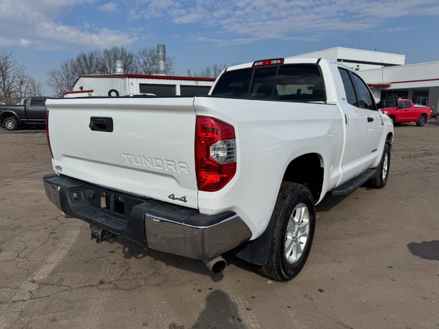 Used 2018 Toyota Tundra SR5 image 5