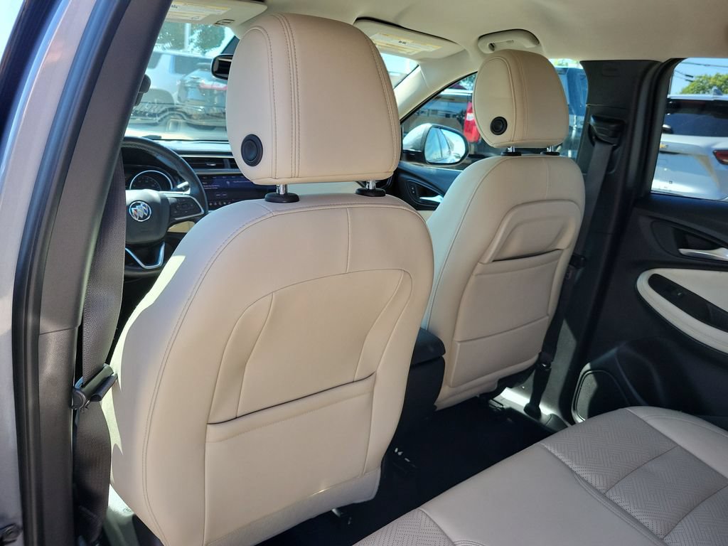 Used 2020 Buick Encore GX Essence FWD image 13