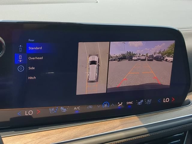 New 2026 Chevrolet Tahoe High Country w/ Sun And Tow Package AWD/4WD image 27