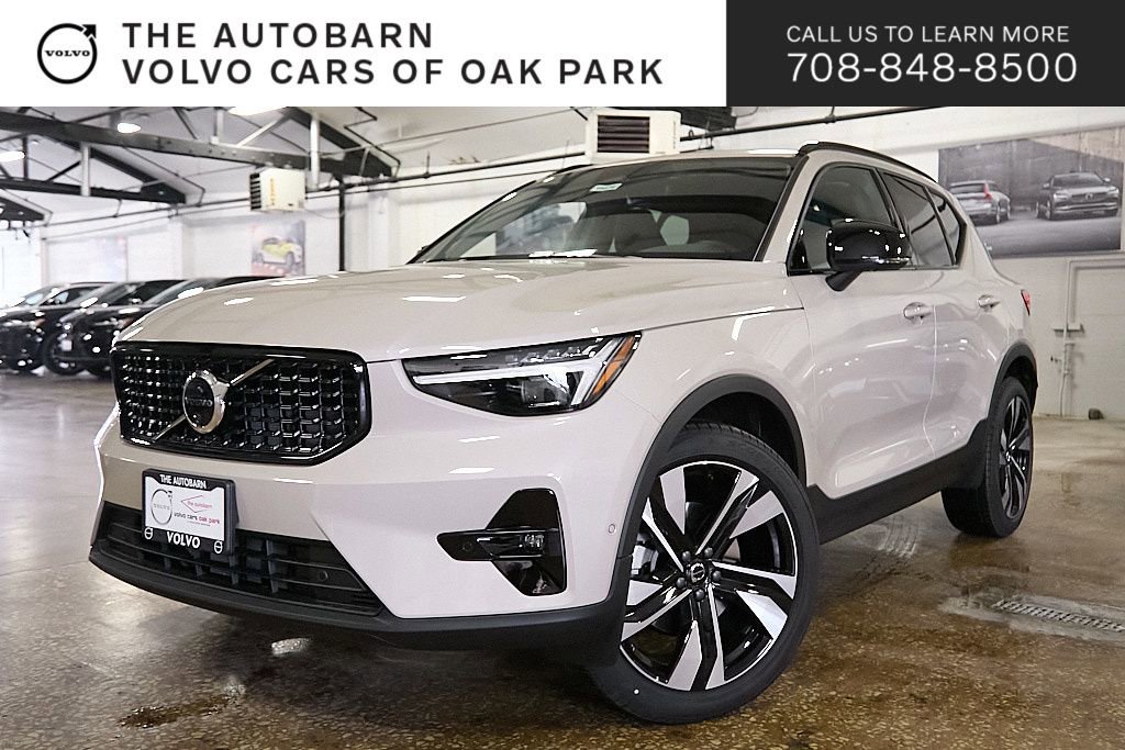 New 2026 Volvo XC40 B5 Ultra w/ Climate Package image 1