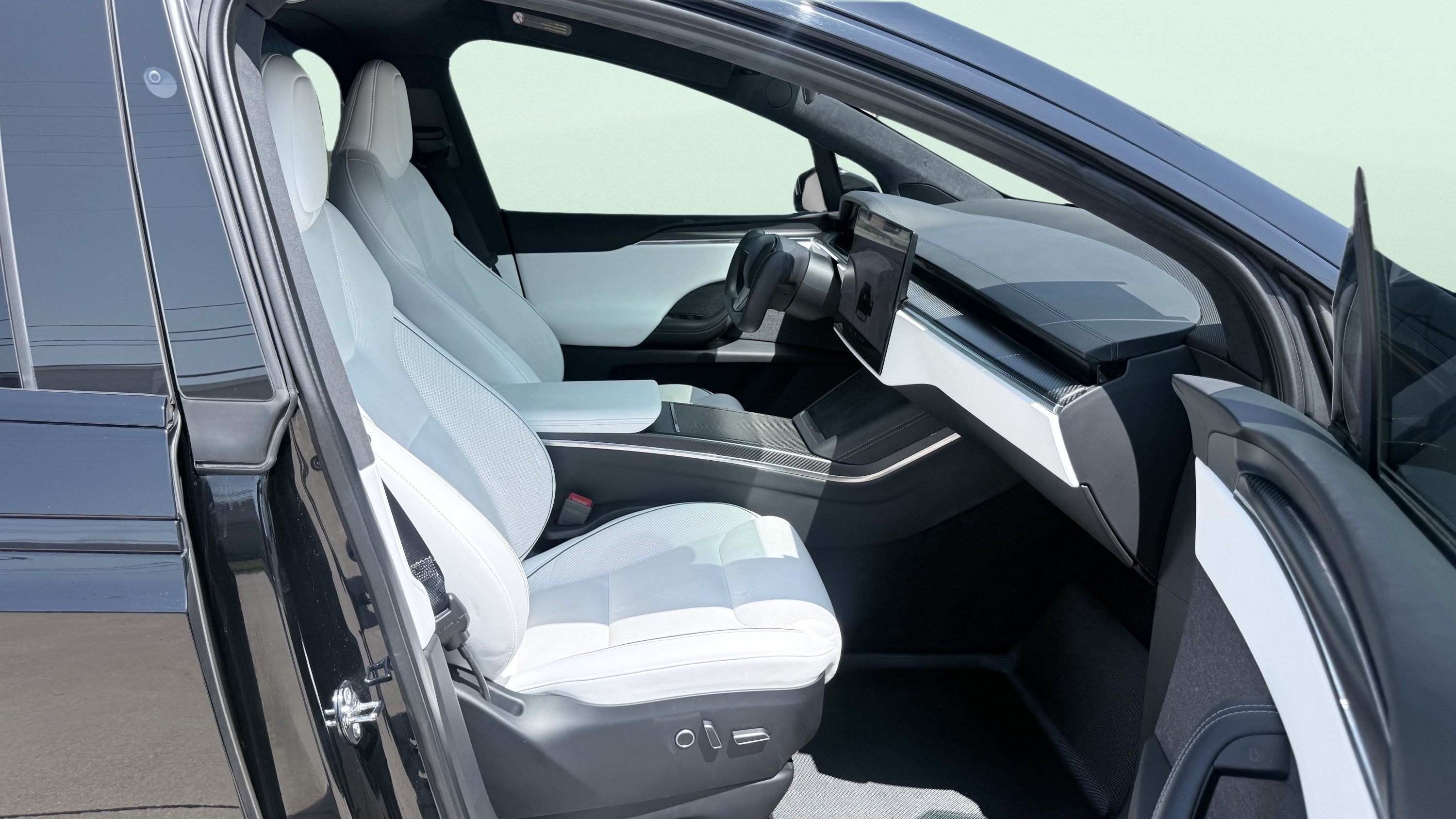 Used 2022 Tesla Model X Plaid AWD/4WD image 44